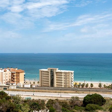 Malagasuite Blue Sea & Pool Fuengirola Bagian luar foto